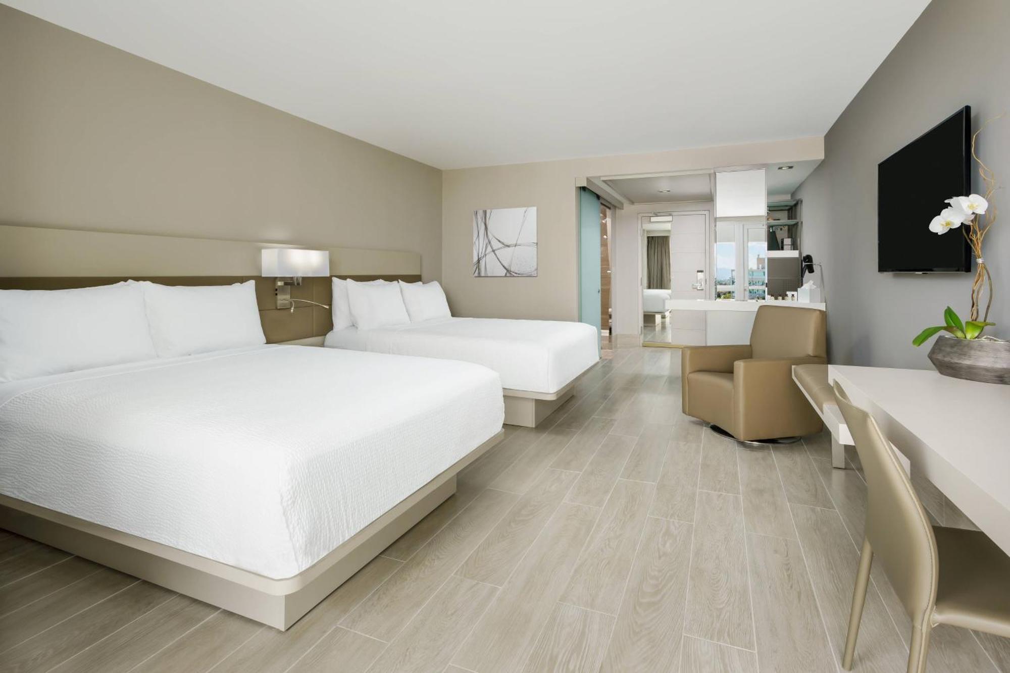 Ac Hotel By Marriott San Juan Condado Luaran gambar